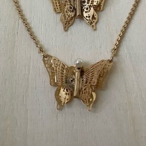 NEW vintage butterfly necklace